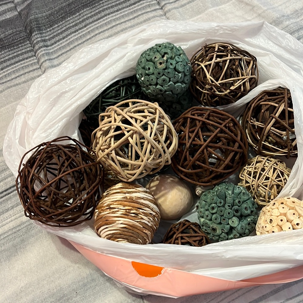 16 asst decoration balls. Brown, teal and tan.
